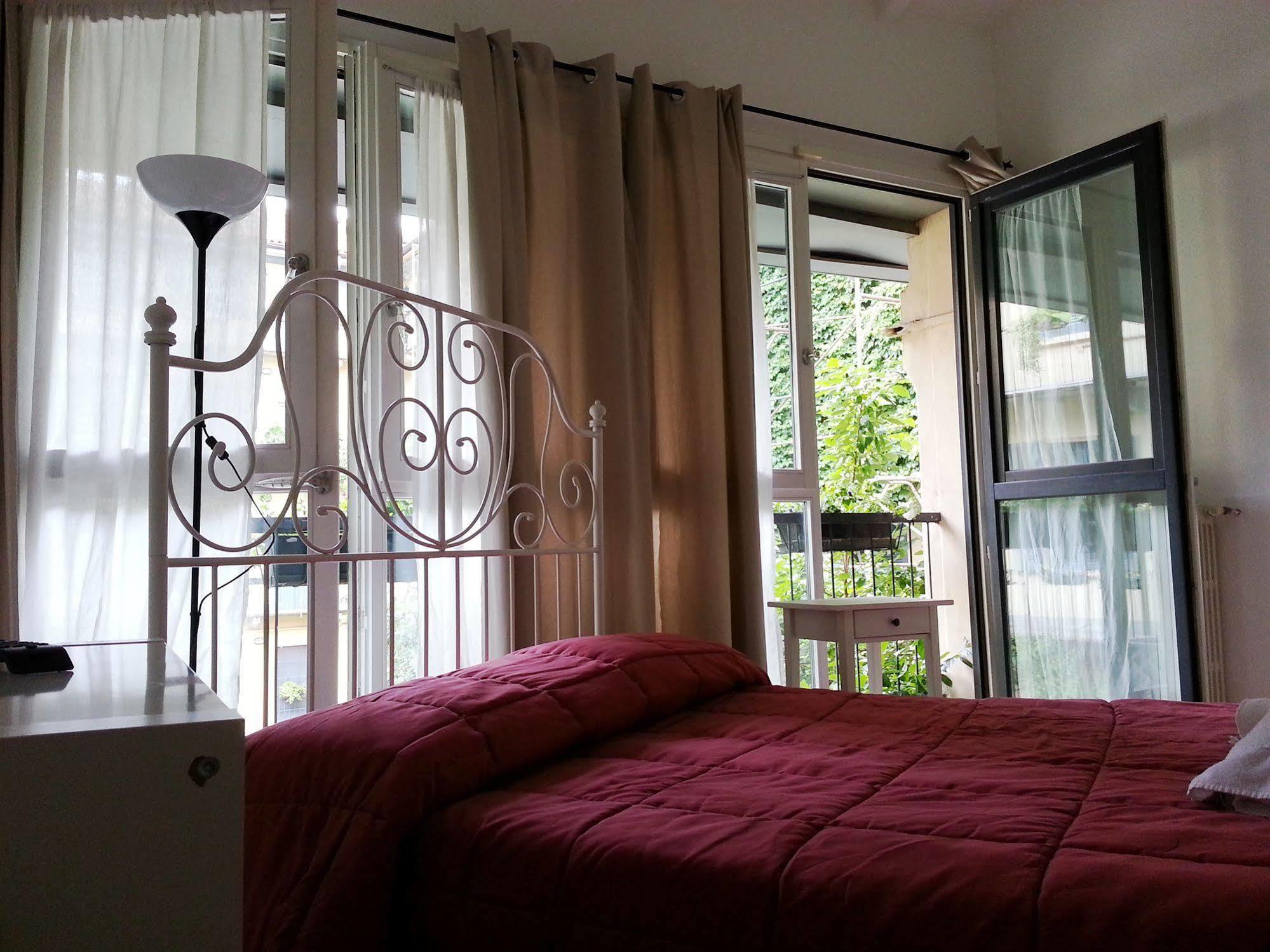לינה וארוחת בוקר מילאנו Gioia House מראה חיצוני תמונה