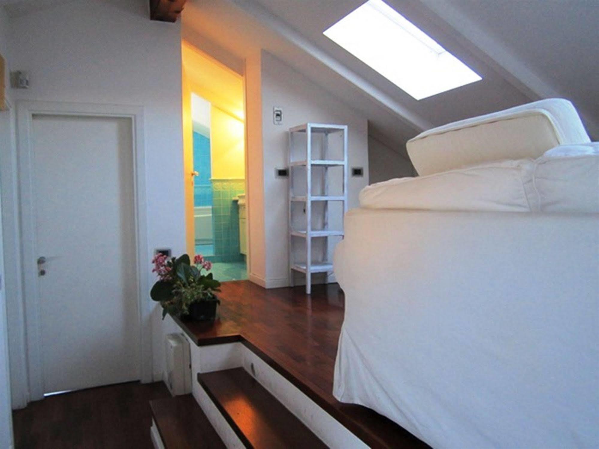 לינה וארוחת בוקר מילאנו Gioia House מראה חיצוני תמונה