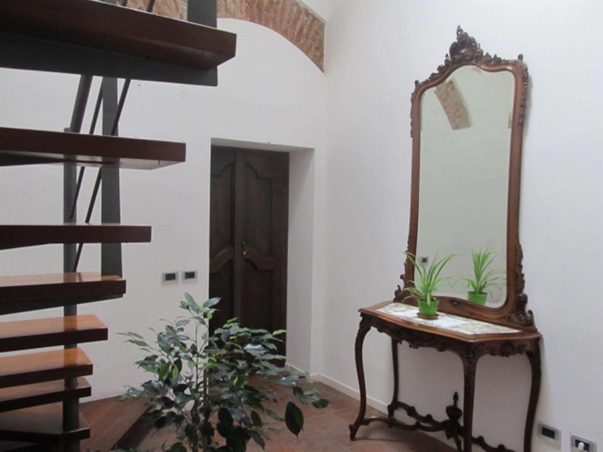 לינה וארוחת בוקר מילאנו Gioia House מראה חיצוני תמונה